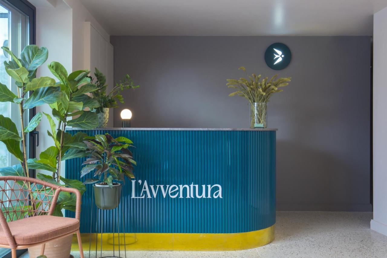 L'Avventura Athens Hotell Exteriör bild