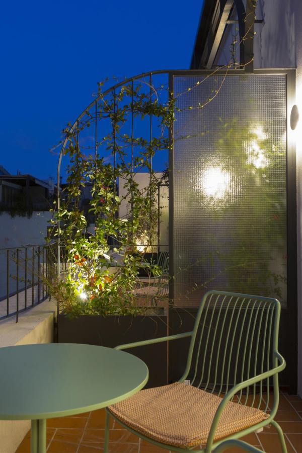 L'Avventura Athens Hotell Exteriör bild